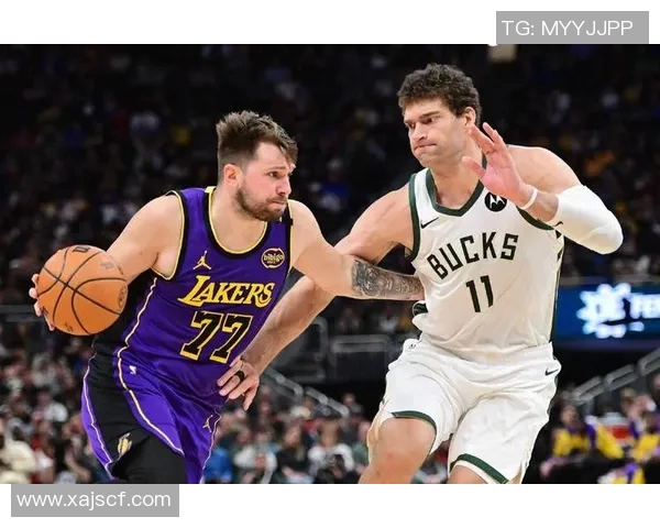 布鲁克洛佩斯:从篮坛巨星到球队支柱的传奇之路 布鲁克洛佩斯:从篮坛巨星到球队支柱的传奇之路